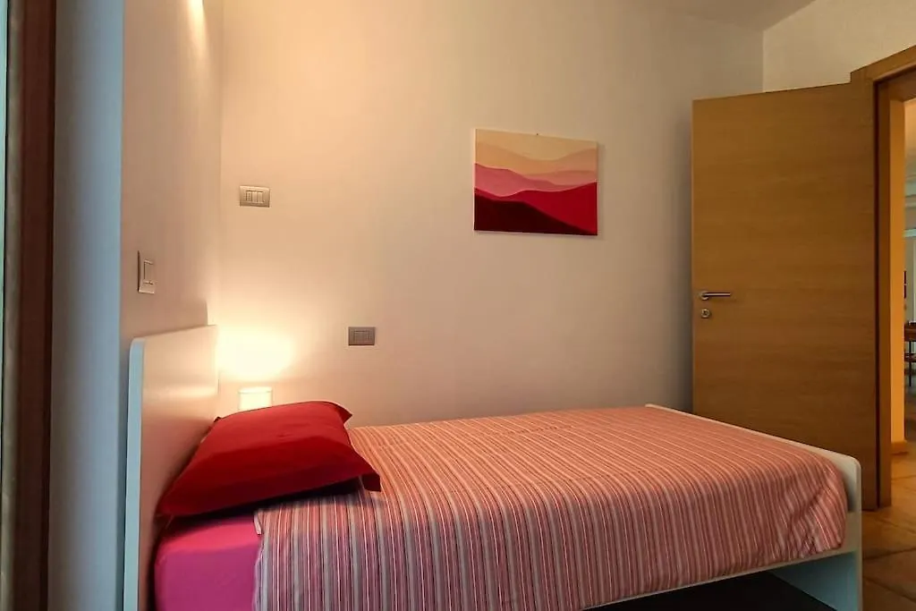 Casa Vacanze Il Cortile Tirano Appartement